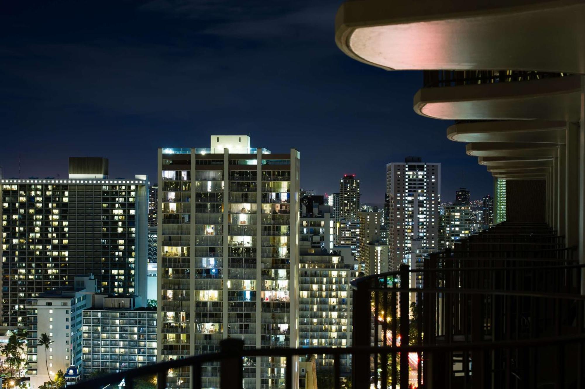 ฮิลตัน ไวกีกิ บีช Hotel โฮโนลูลู ภายนอก รูปภาพ
